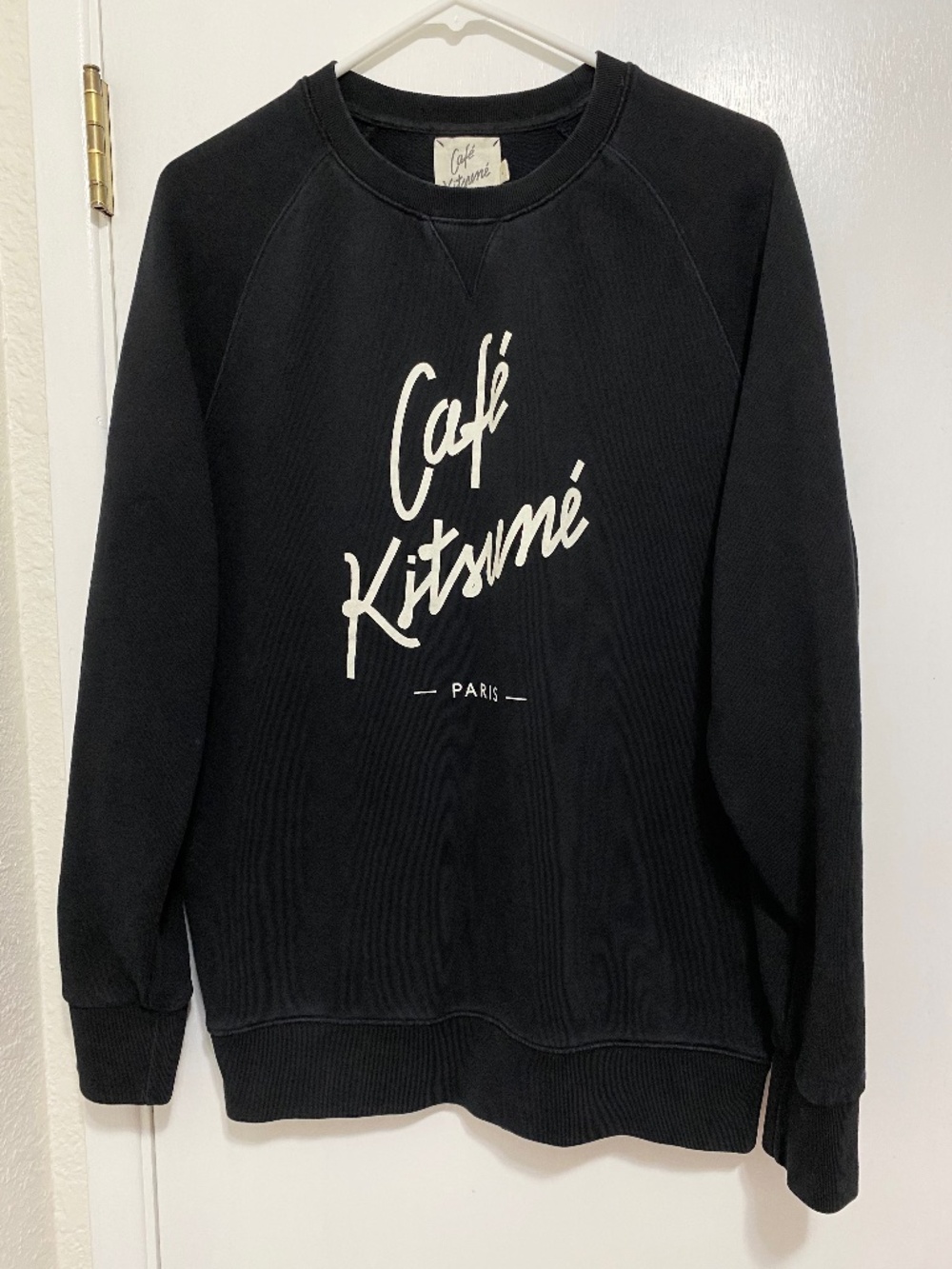 Cafe Kitsune Size L Women’s Black Pullover Sweater